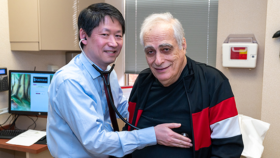 Dr. Libin Wang with a cardiac amyloidosis patient