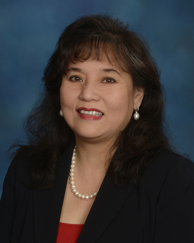 Faculty portrait of Linda Chang